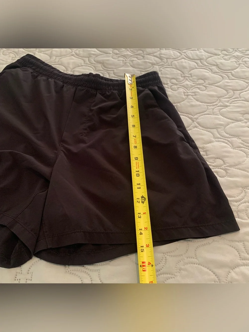 Lululemon Pace Breaker Linerless 5” Shorts Size M Black Elastic Drawstring